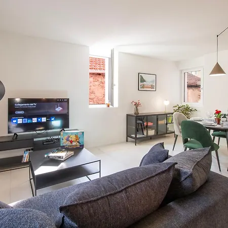 Corte Di - Happy * Ascona