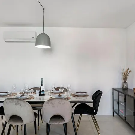 Corte Di - Happy Ascona