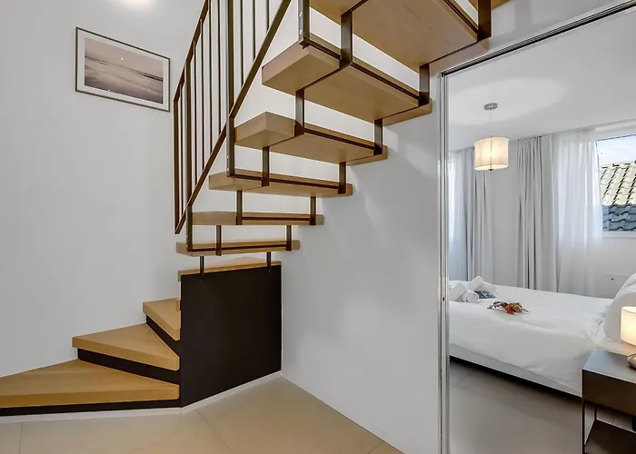 Corte Di - Happy Daire