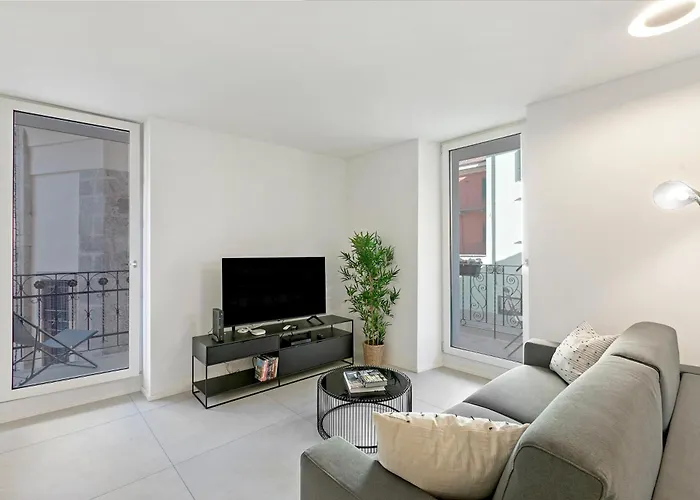 Daire Corte Di - Happy *