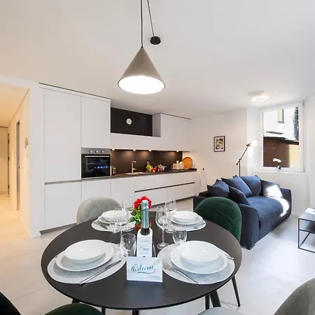 Corte Di - Happy * Ascona